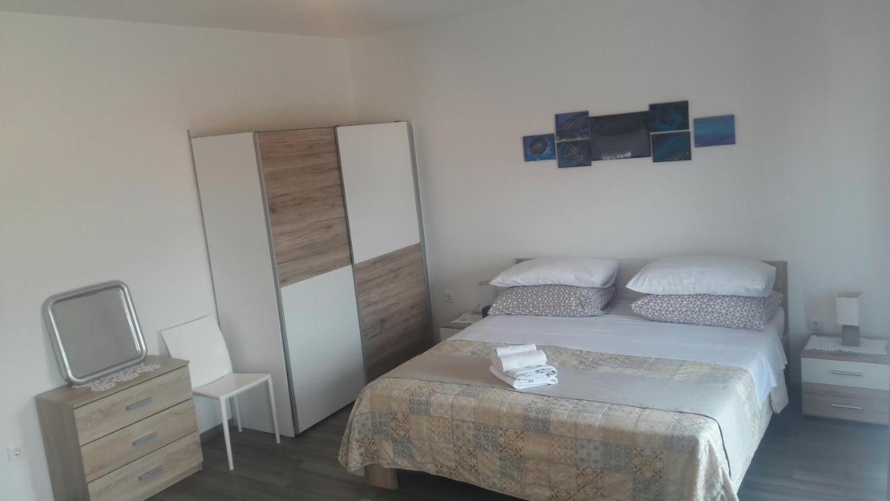 B&B Buzolic Hvar Town Esterno foto